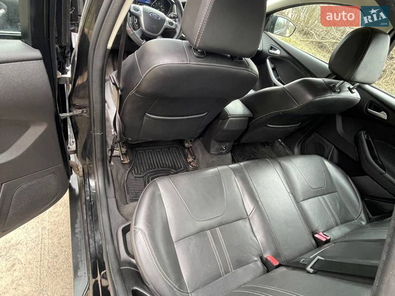 Седан Ford Focus 2013 в Звенигородці фото 12 Седан Ford Focus 2013 в Звенигородці