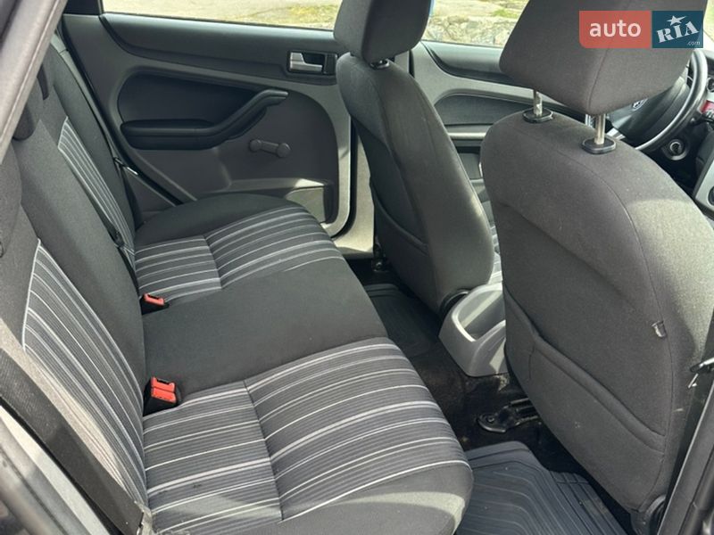 Універсал Ford Focus 2009 в Звенигородці фото 11 Універсал Ford Focus 2009 в Звенигородці