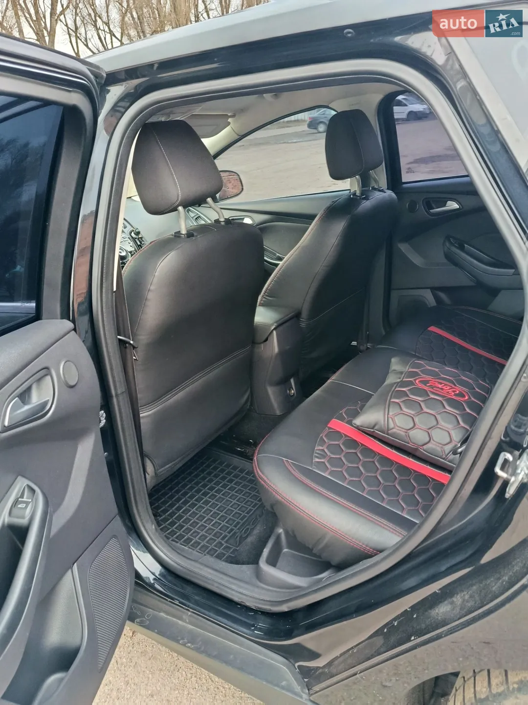 2012 Ford Focus - мініатюра 14