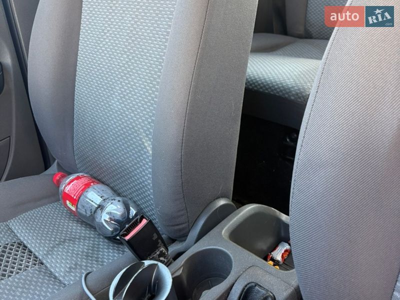 Хэтчбек Ford Focus 2007 в Харькове фото 16 Хэтчбек Ford Focus 2007 в Харькове