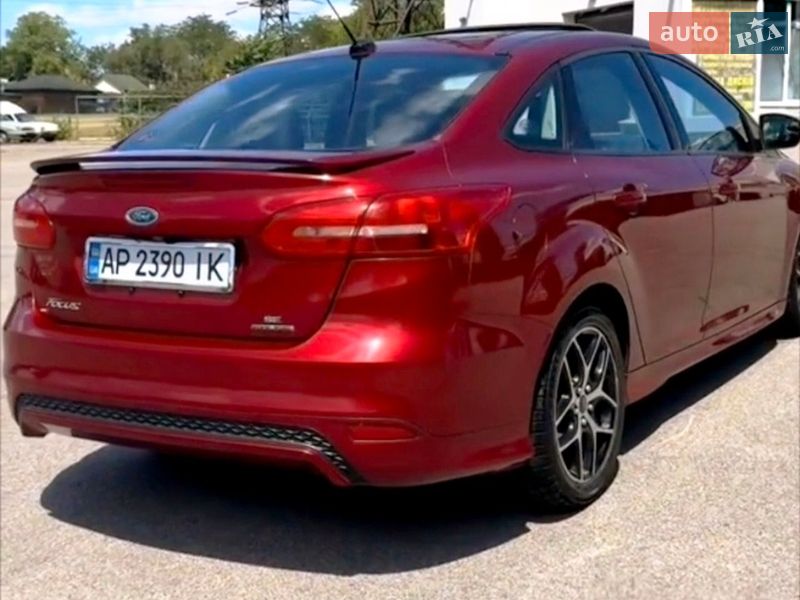 Седан Ford Focus 2015 в Запоріжжі