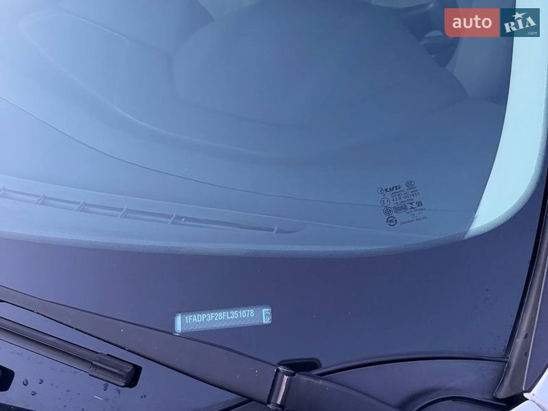 Седан Ford Focus 2015 в Днепре