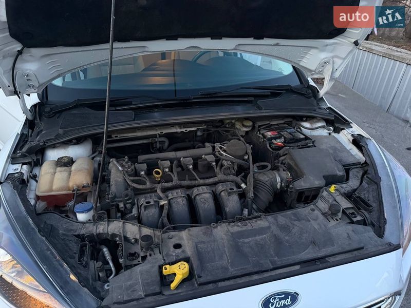 Седан Ford Focus 2015 в Днепре фото 5 Седан Ford Focus 2015 в Днепре