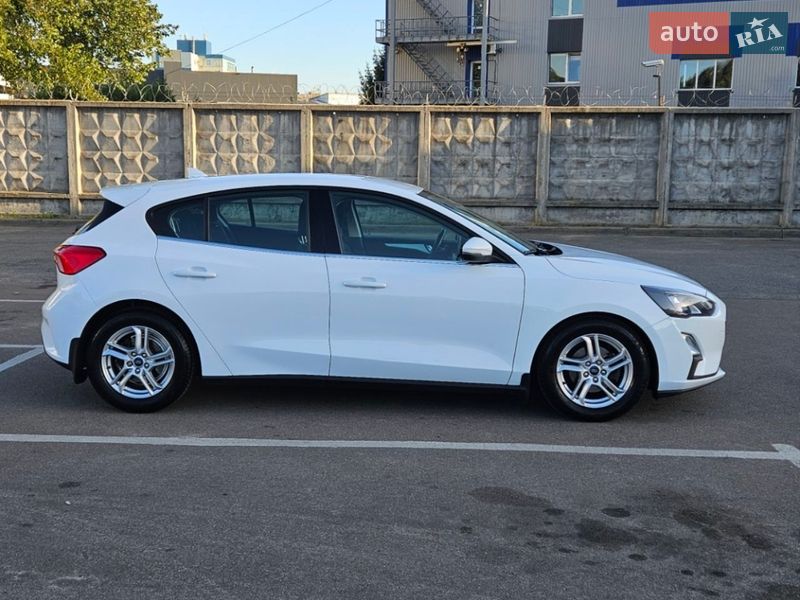 Хэтчбек Ford Focus 2020 в Киеве фото 3 Хэтчбек Ford Focus 2020 в Киеве