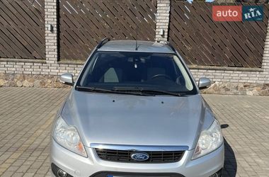 Универсал Ford Focus 2010 в Луцке