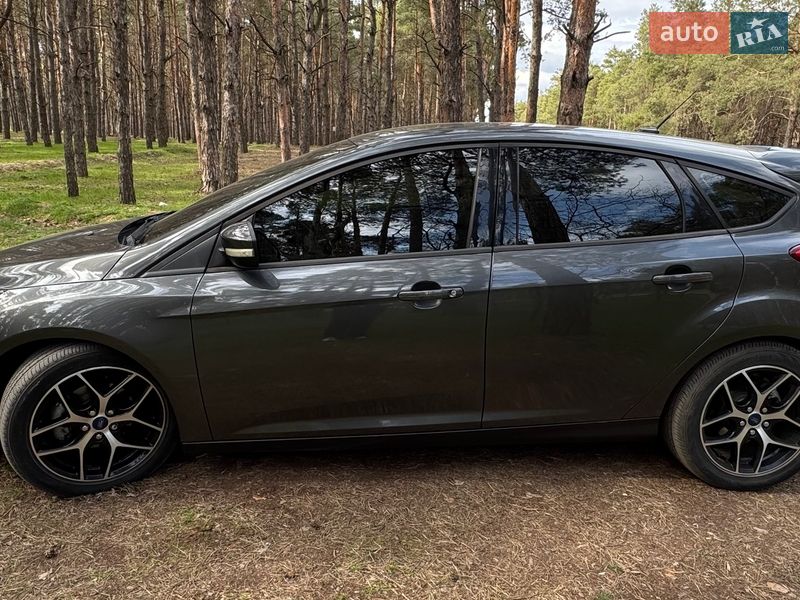 Хэтчбек Ford Focus 2017 в Николаеве фото 5 Хэтчбек Ford Focus 2017 в Николаеве