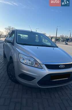 Хетчбек Ford Focus 2008 в Дніпрі