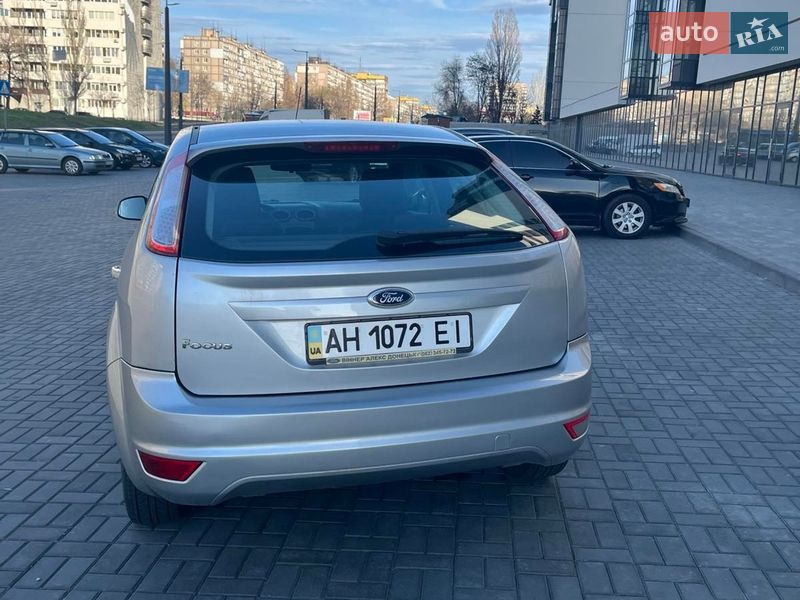 Хетчбек Ford Focus 2008 в Дніпрі