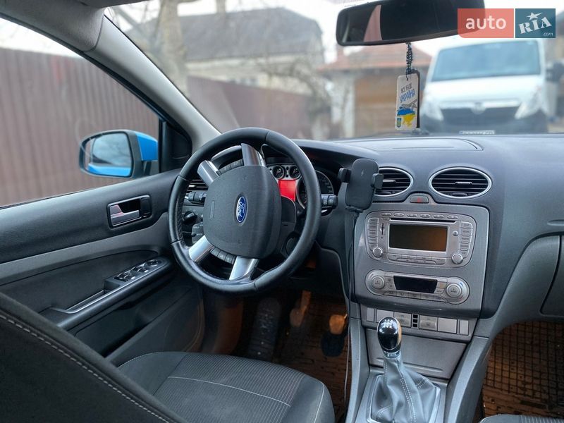 Універсал Ford Focus 2010 в Жовкві