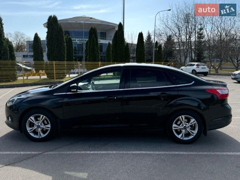 Седан Ford Focus 2012 в Олександрії