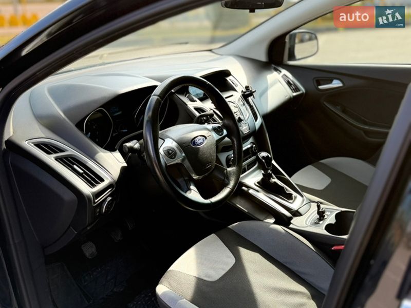 Седан Ford Focus 2012 в Олександрії
