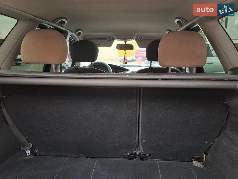 Универсал Ford Focus 2003 в Изяславе фото 11 Универсал Ford Focus 2003 в Изяславе