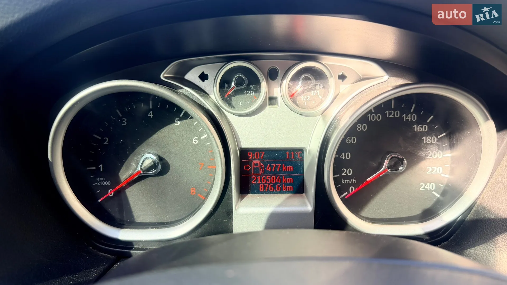 2010 Ford Focus - мініатюра 6
