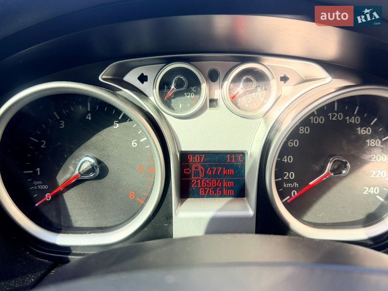 Хэтчбек Ford Focus 2010 в Киеве фото 6 Хэтчбек Ford Focus 2010 в Киеве