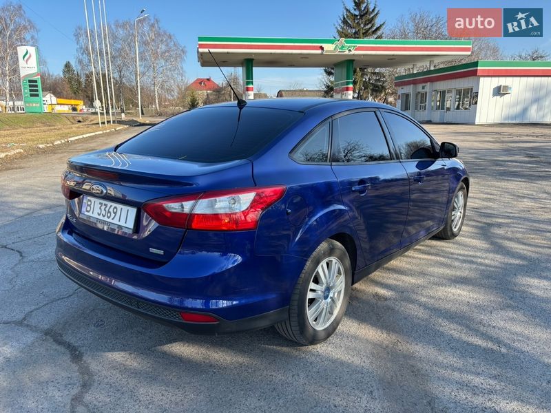 Седан Ford Focus 2013 в Гадячі фото 4 Седан Ford Focus 2013 в Гадячі