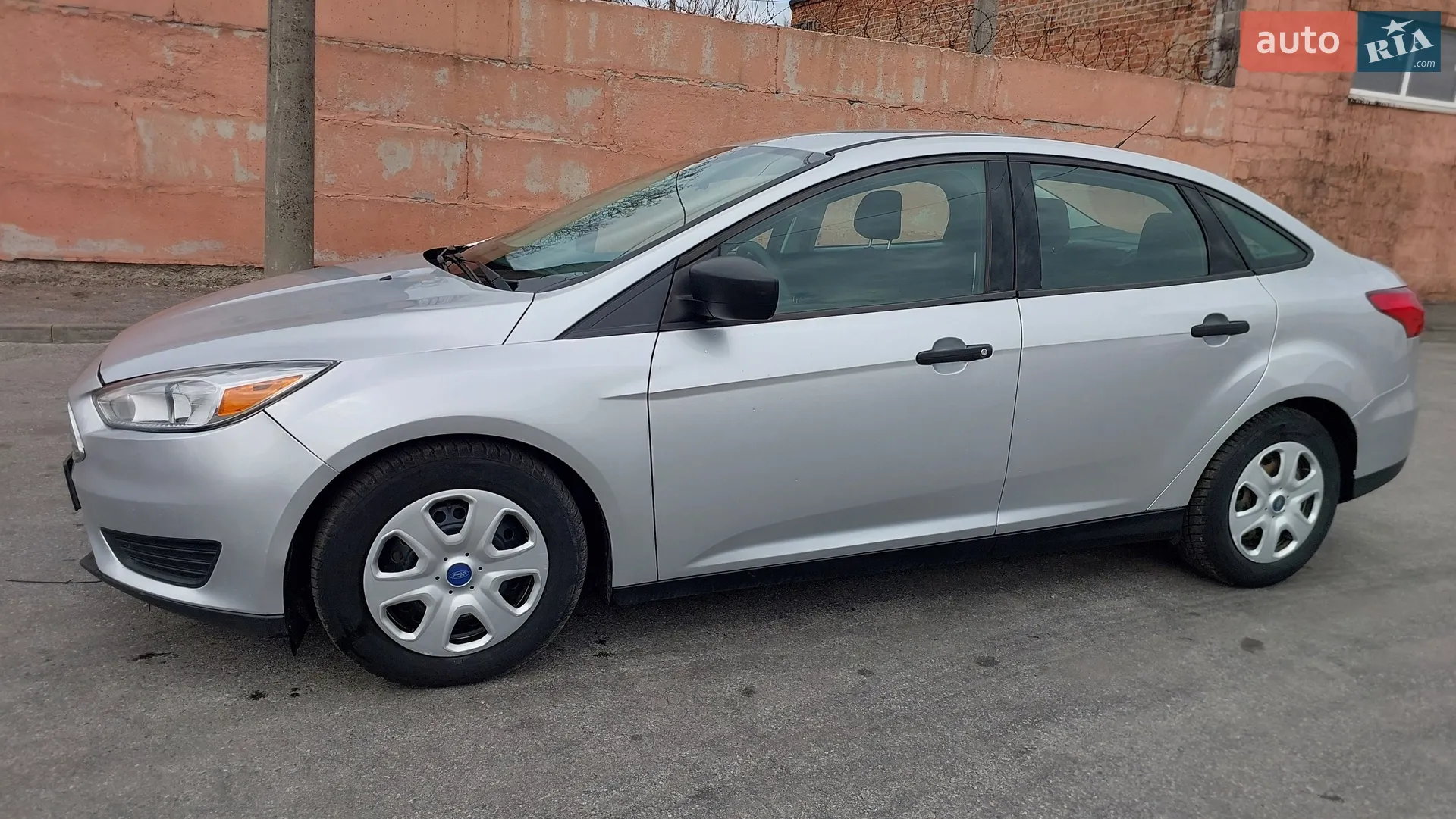 2017 Ford Focus - мініатюра 2