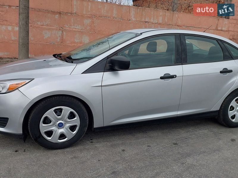 Седан Ford Focus 2017 в Днепре