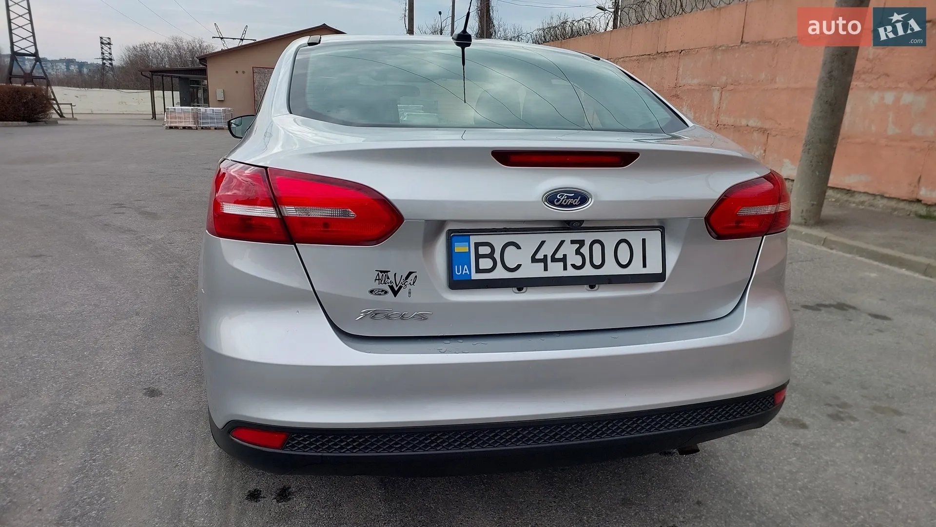 2017 Ford Focus - мініатюра 8