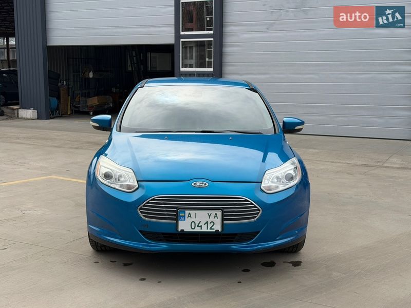Хетчбек Ford Focus 2012 в Золотоноші