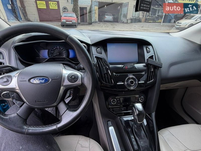 Хетчбек Ford Focus 2012 в Золотоноші