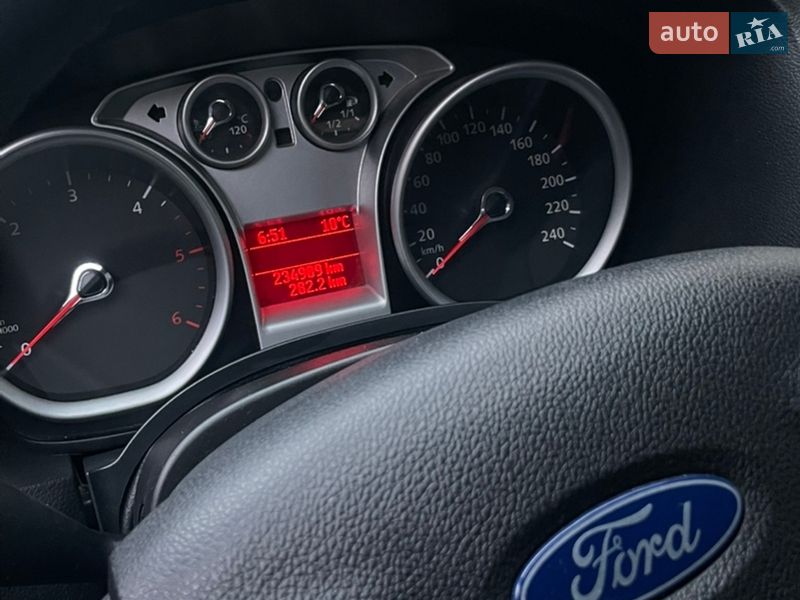 Хетчбек Ford Focus 2010 в Тернополі фото 19 Хетчбек Ford Focus 2010 в Тернополі