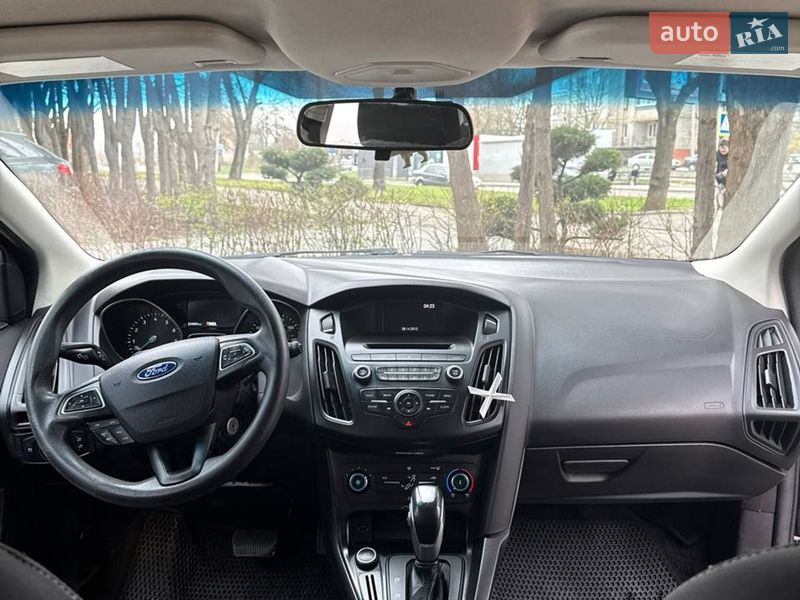 Хэтчбек Ford Focus 2015 в Львове фото 7 Хэтчбек Ford Focus 2015 в Львове