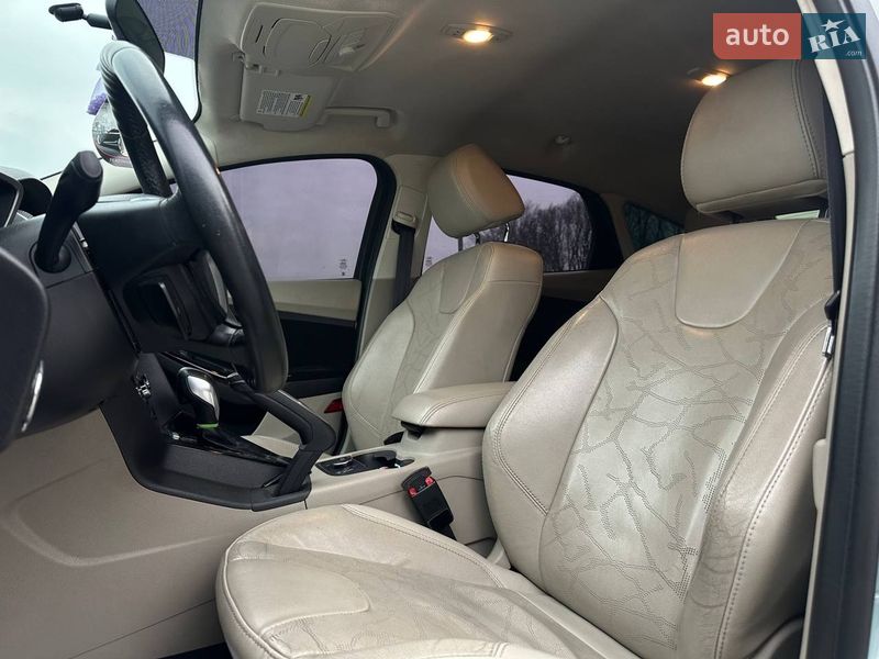 Хетчбек Ford Focus 2013 в Івано-Франківську