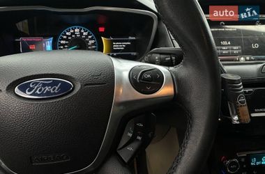Хэтчбек Ford Focus 2013 в Ивано-Франковске
