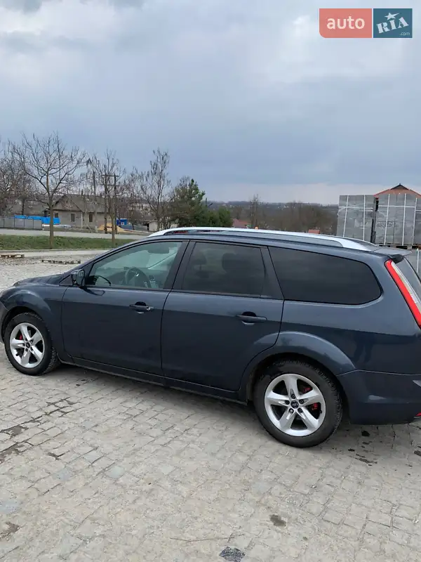 Ford Focus 2010
