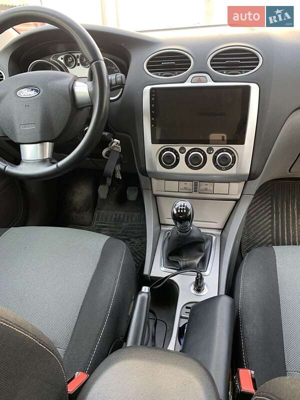 Универсал Ford Focus 2010 в Кельменцах фото 3 Универсал Ford Focus 2010 в Кельменцах