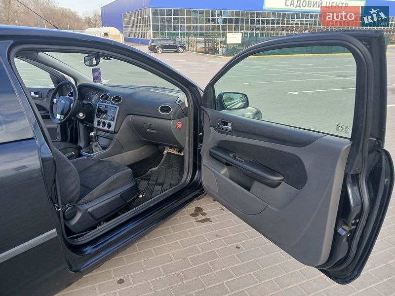 Хетчбек Ford Focus 2005 в Сумах фото 6 Хетчбек Ford Focus 2005 в Сумах