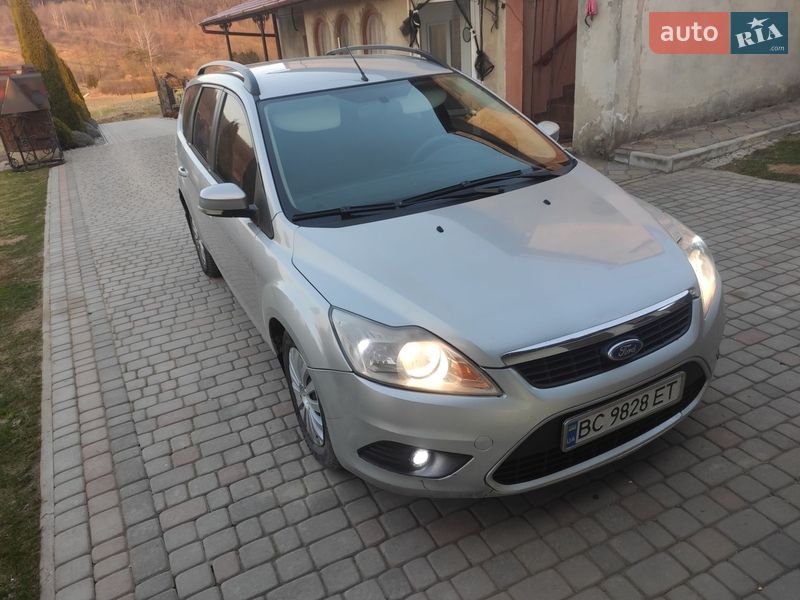 Універсал Ford Focus 2010 в Самборі