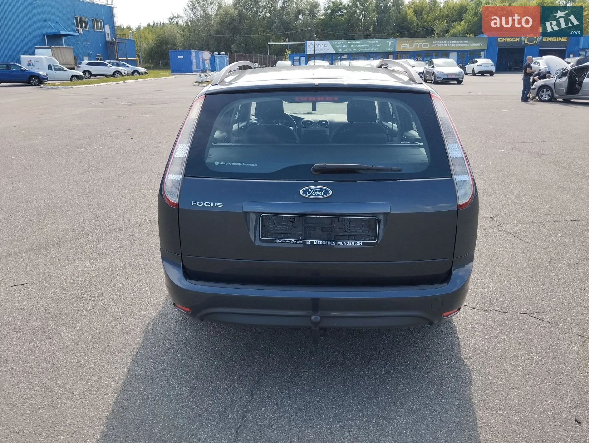 2010 Ford Focus - мініатюра 4