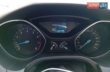 Седан Ford Focus 2015 в Киеве