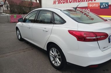 Седан Ford Focus 2015 в Киеве