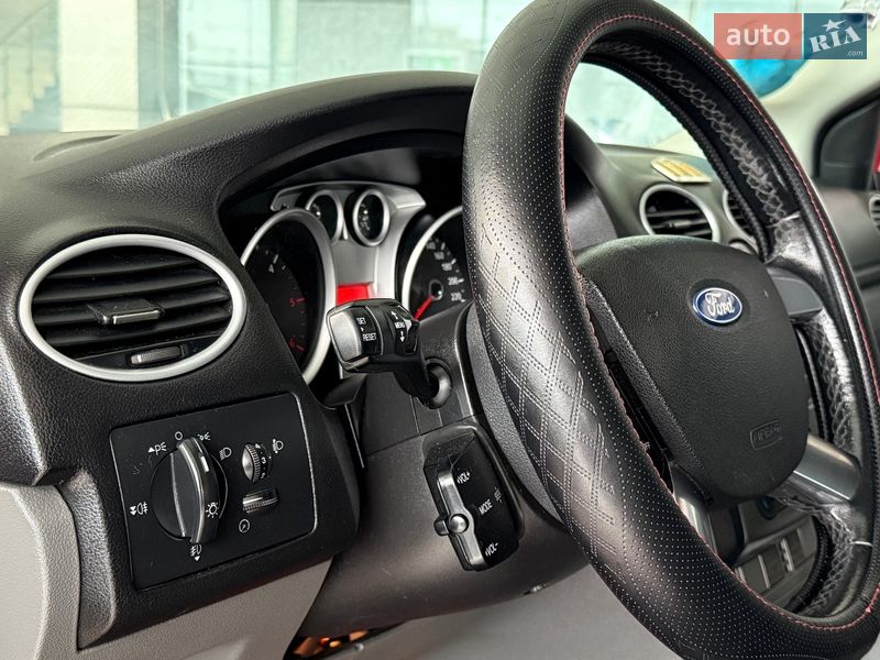 Універсал Ford Focus 2010 в Одесі фото 17 Універсал Ford Focus 2010 в Одесі