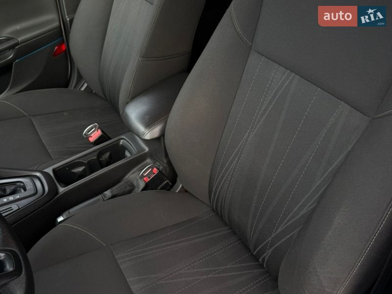 Седан Ford Focus 2015 в Чернігові