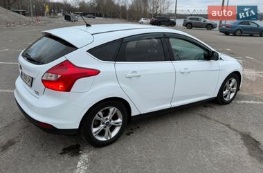 Хэтчбек Ford Focus 2014 в Киеве