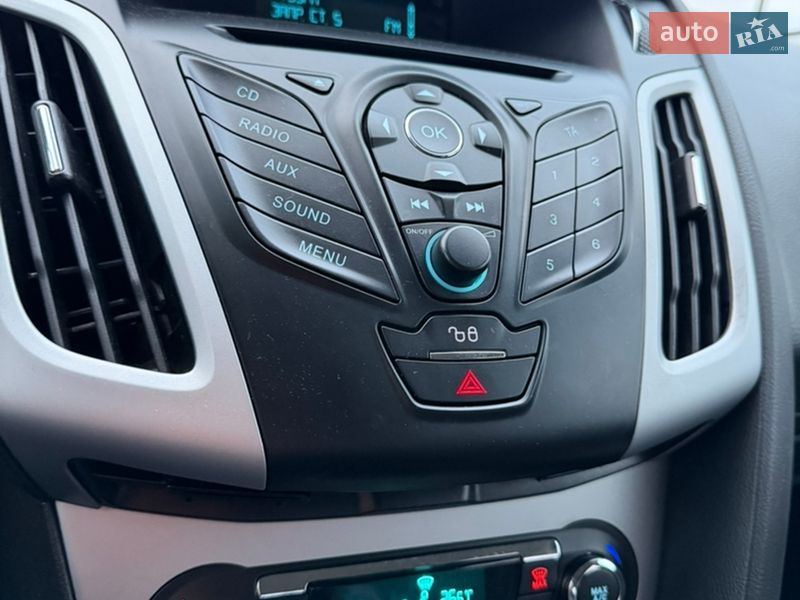 Хэтчбек Ford Focus 2014 в Киеве