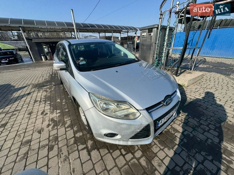 Універсал Ford Focus 2011 в Івано-Франківську
