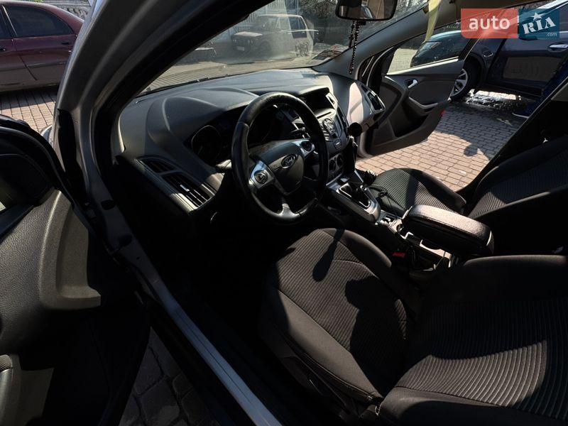 Універсал Ford Focus 2011 в Івано-Франківську