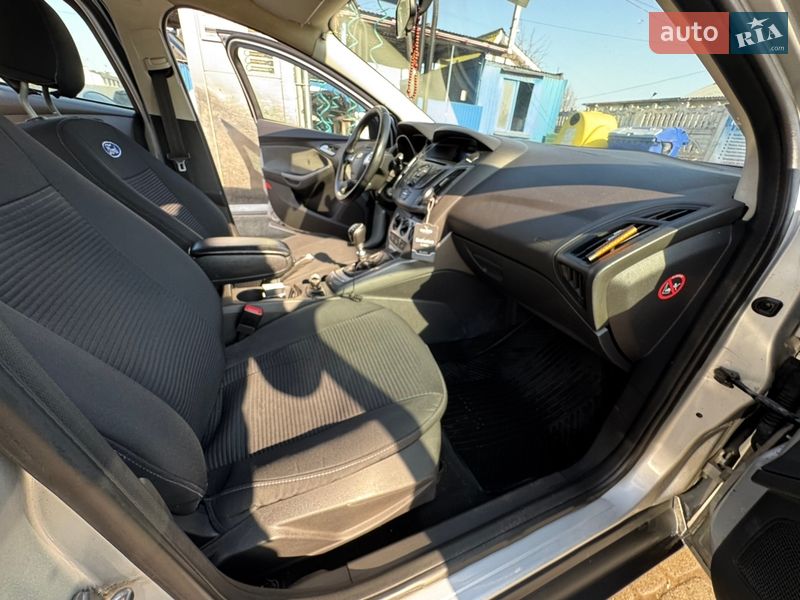 Універсал Ford Focus 2011 в Івано-Франківську