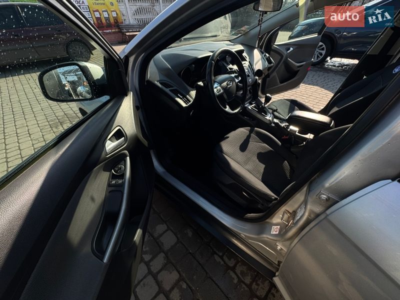 Універсал Ford Focus 2011 в Івано-Франківську