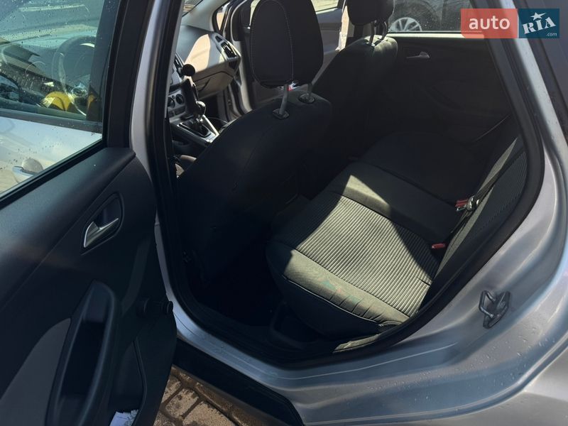 Універсал Ford Focus 2011 в Івано-Франківську
