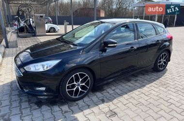 Хэтчбек Ford Focus 2015 в Полтаве