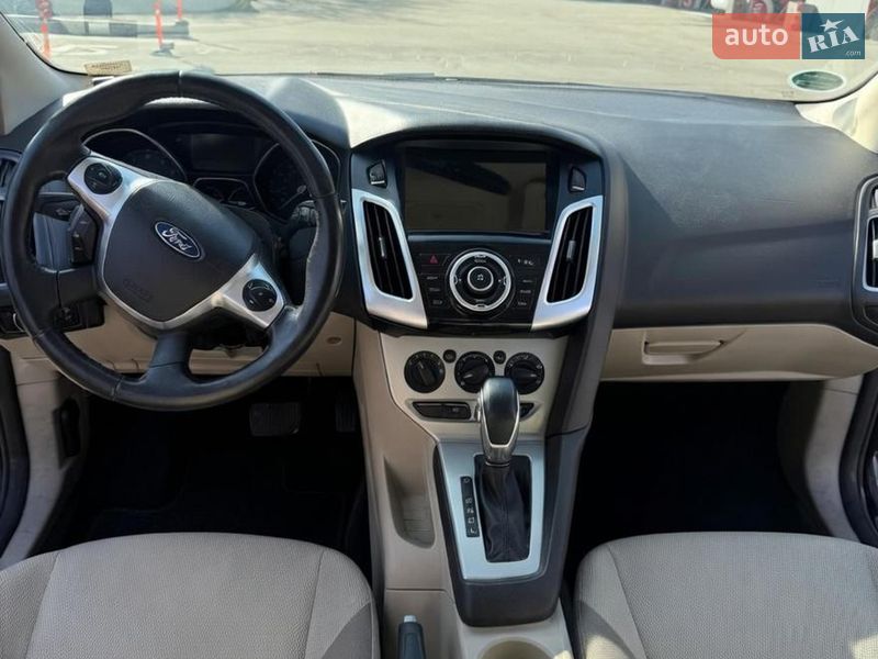 Седан Ford Focus 2013 в Киеве