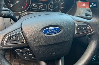 Седан Ford Focus 2015 в Львове