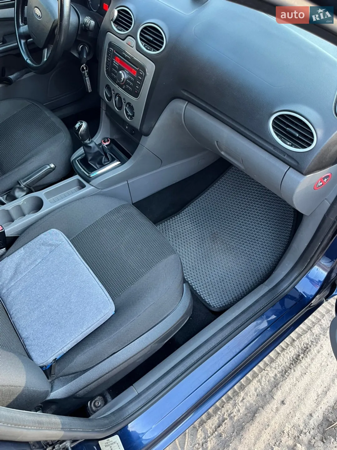 2010 Ford Focus - мініатюра 19