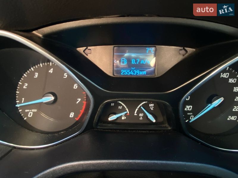Хэтчбек Ford Focus 2011 в Харькове
