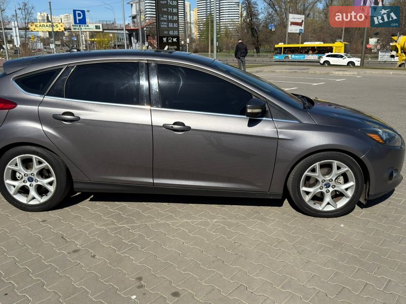 Хэтчбек Ford Focus 2014 в Киеве